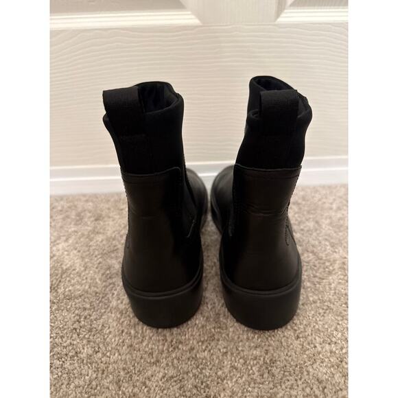 Greats Brooklyn Women's Black Waverly Neoprene Chelsea Boot, 9.5M - Picture 4 of 7